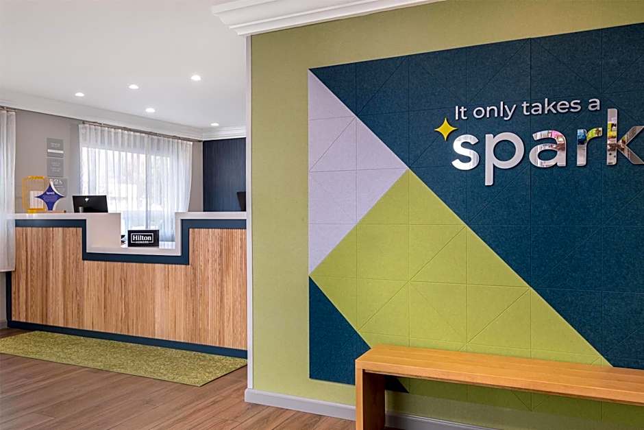 Spark by Hilton Springfield Eugene