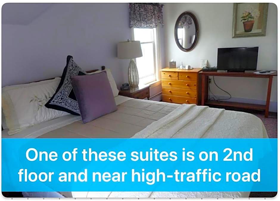 Claddagh Motel & Suites