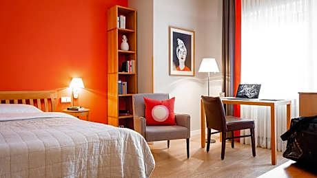 Classic Single Room