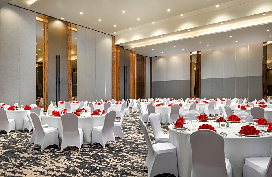 Grand Swiss-Belhotel Darmo