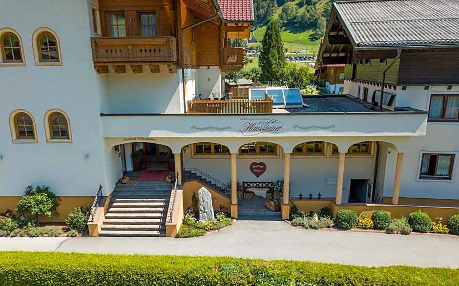 Landhaus & Appartementhaus Haussteiner