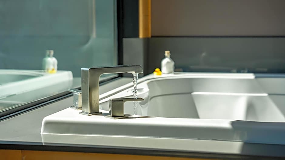 Beaver Lakefront Cabins - Couples Only Getaways