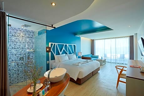 Whale Hua Hin
