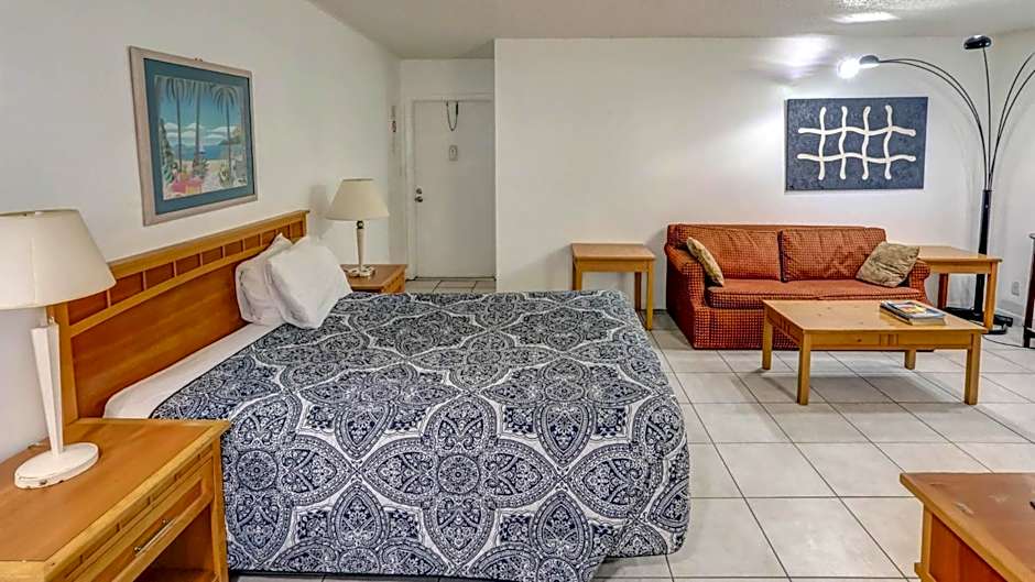 Richard's Motel Studios