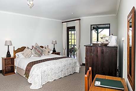 Superior Comfort Twin Room