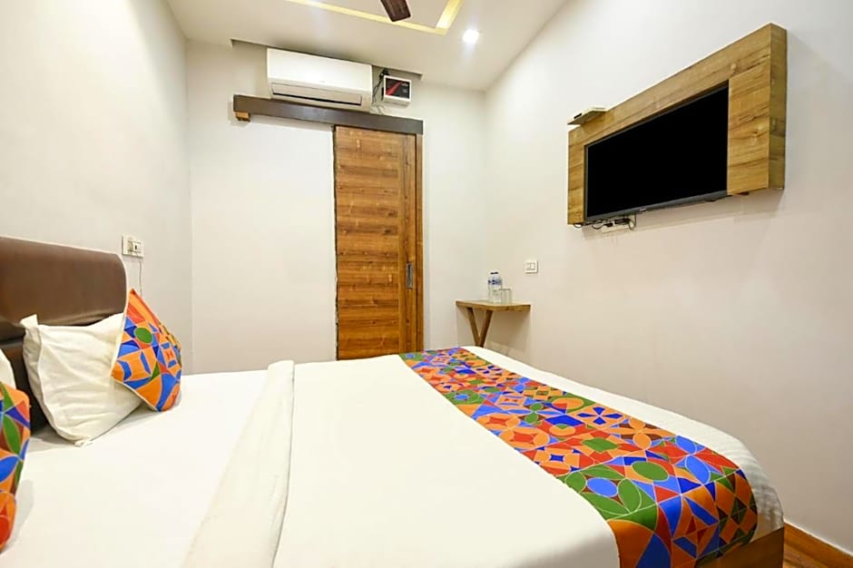 Goroomgo Hotel 56 Amritsar