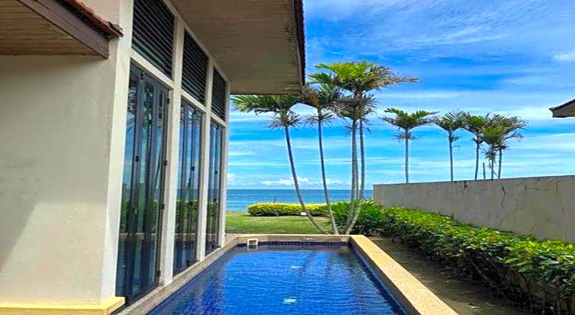 Borneo Beach Villa & Suite