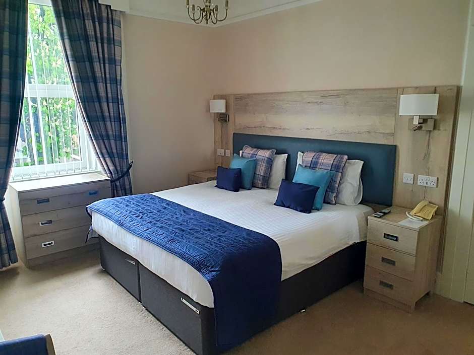 Sunninghill Hotel