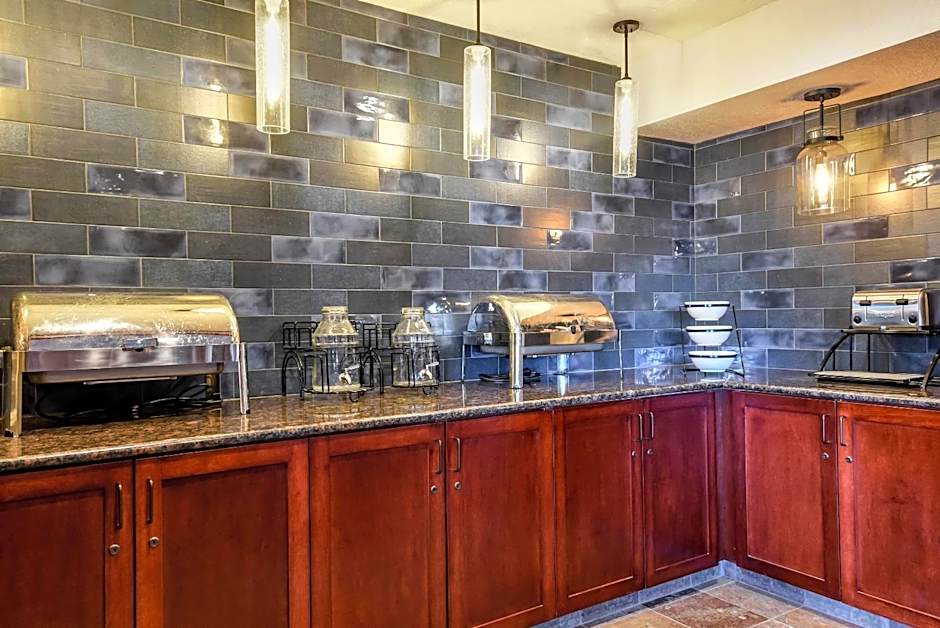 Kathryn Riverfront Inn, an Ascend Collection Hotel