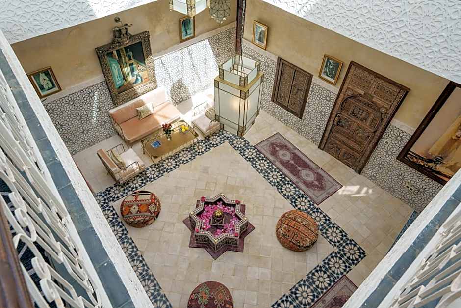 Riad 7 chambres - Petit dejeuner gratuit