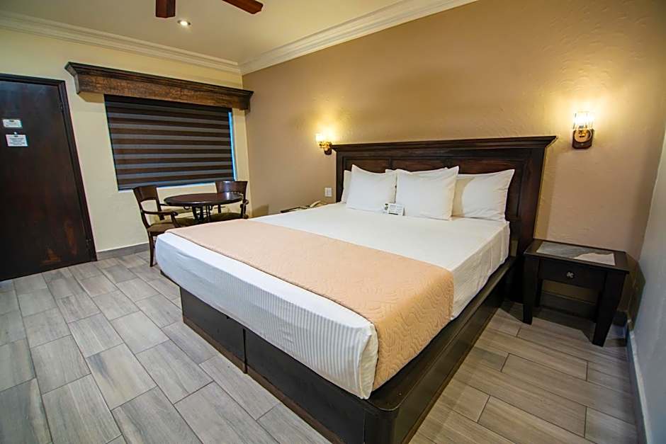 Hotel Siesta Real