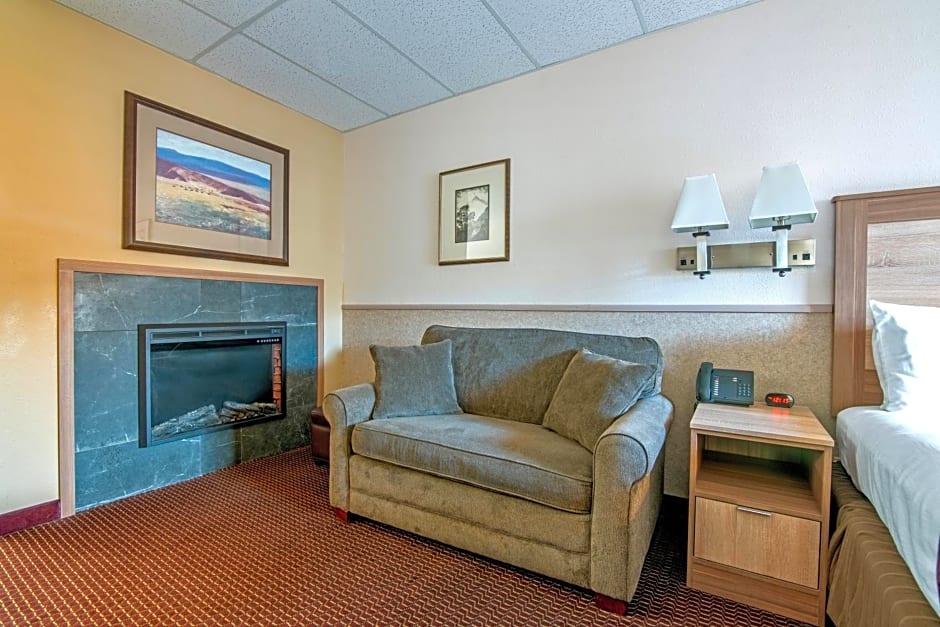 Silver Spruce Inn