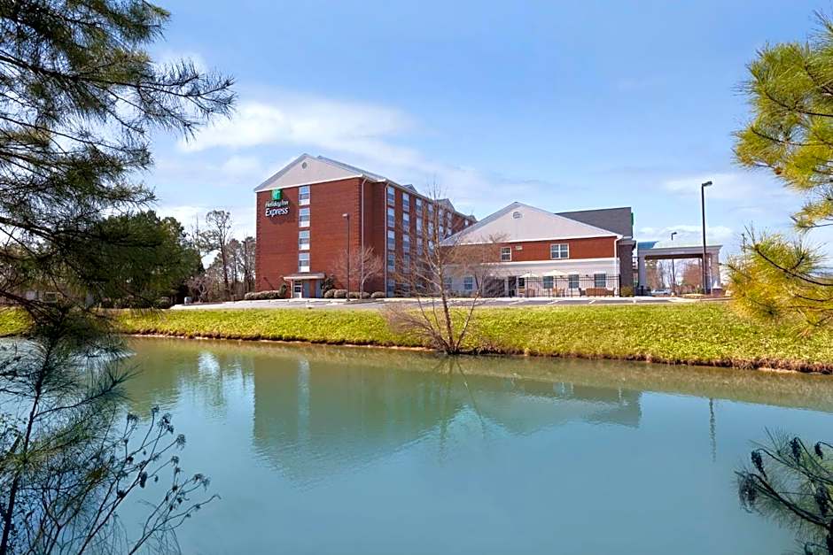 Holiday Inn Express Williamsburg North By IHG