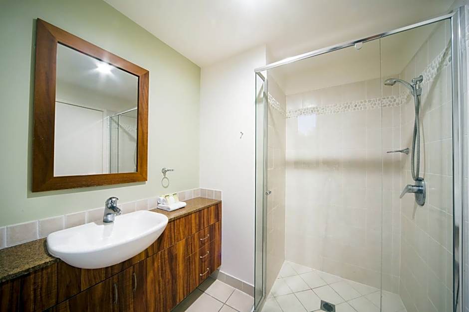 Portside Whitsunday Luxury Holiday Apartments