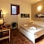 Cataneasy Rooms