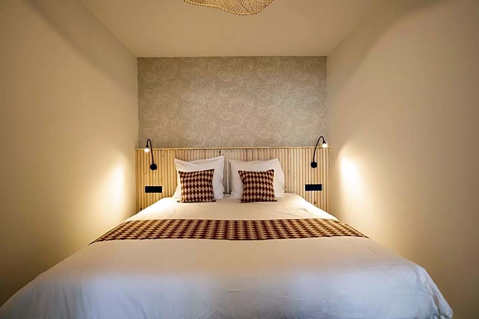 Modern two bedroom apartment close to the beach