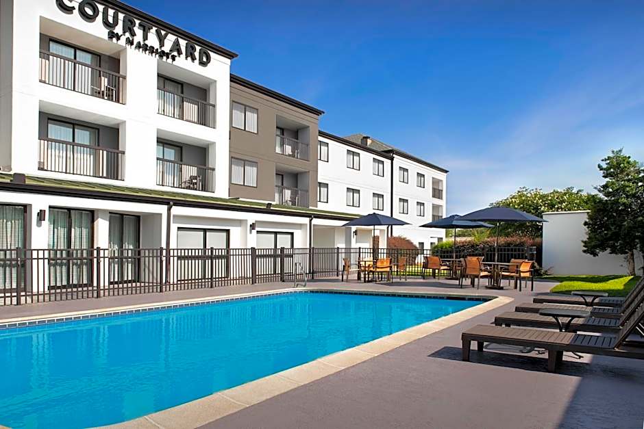 Courtyard by Marriott Hattiesburg