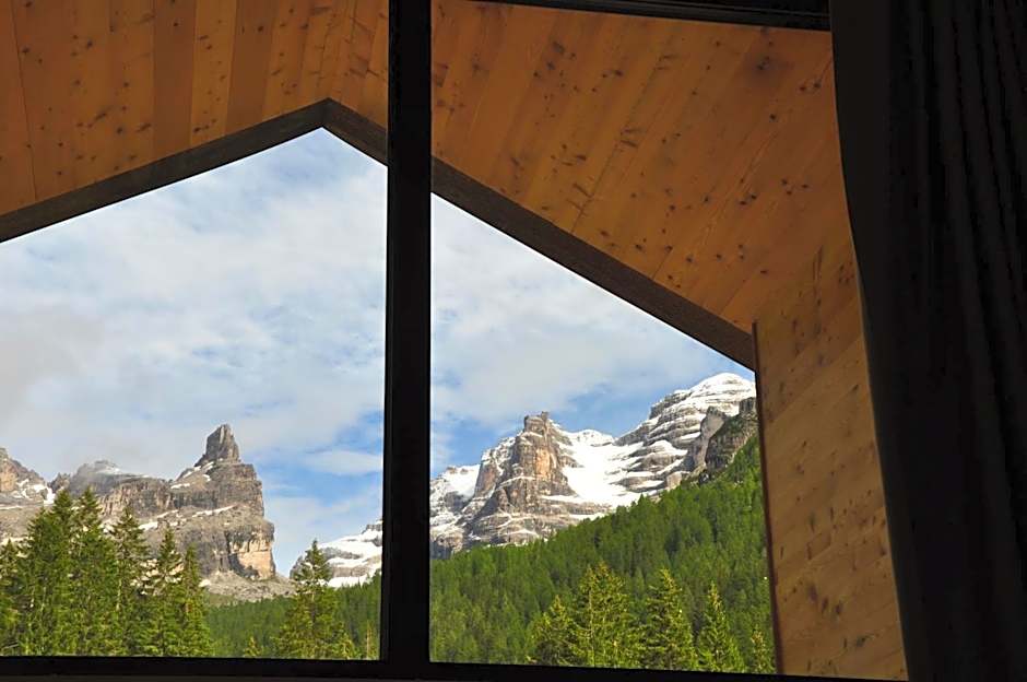 Vallesinella Hotel Restaurant Bar