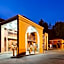 MHO Inn & Suites