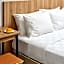 Go Hotels Plus Bacolod - Newly Renovated