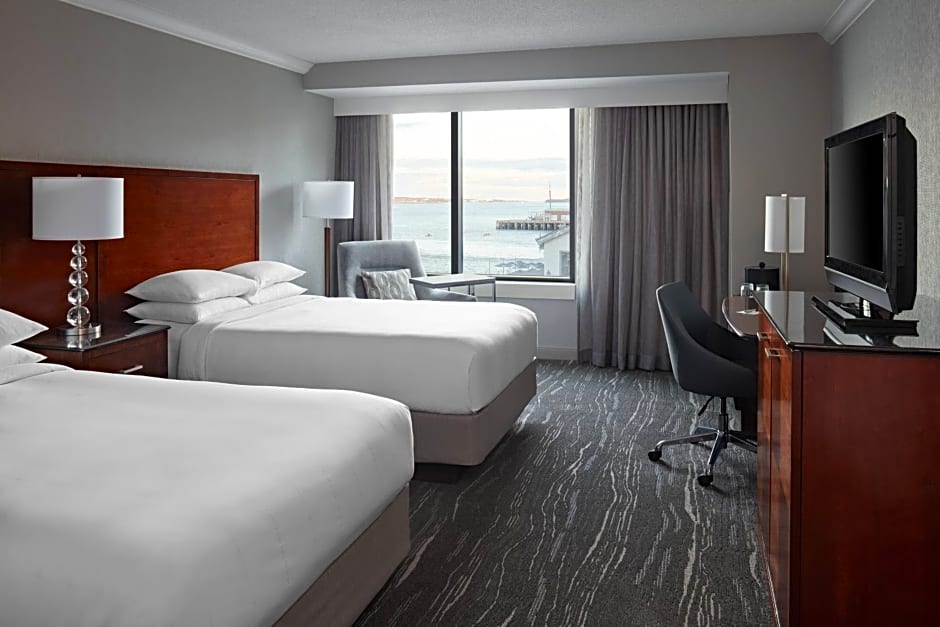 Halifax Marriott Harbourfront Hotel