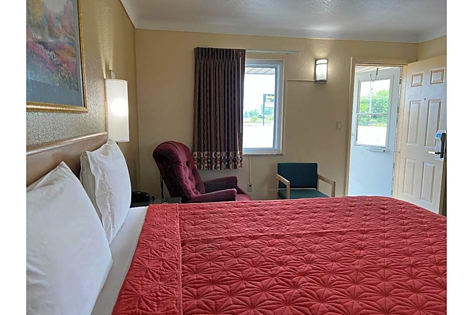 Budget Inn motel toledo perrysburg I-280