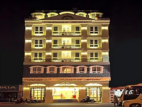 Diamond Hotel