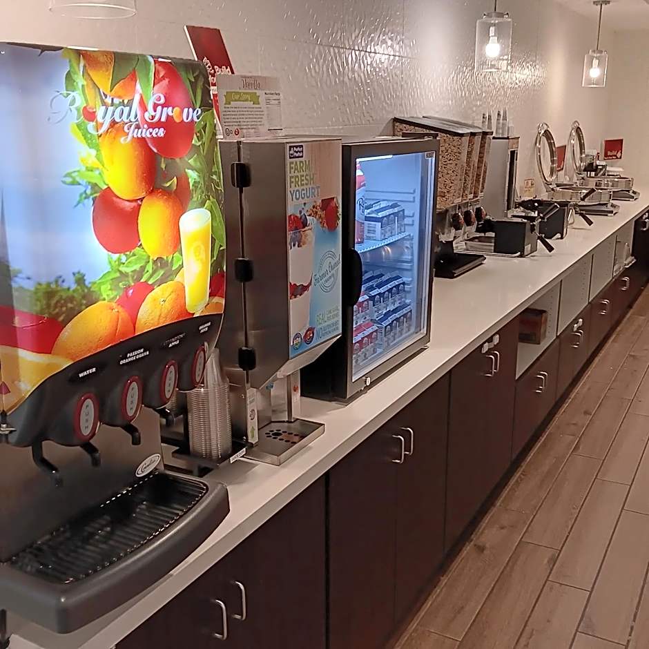 Best Western Plus Coachella Valley Inn & Suites