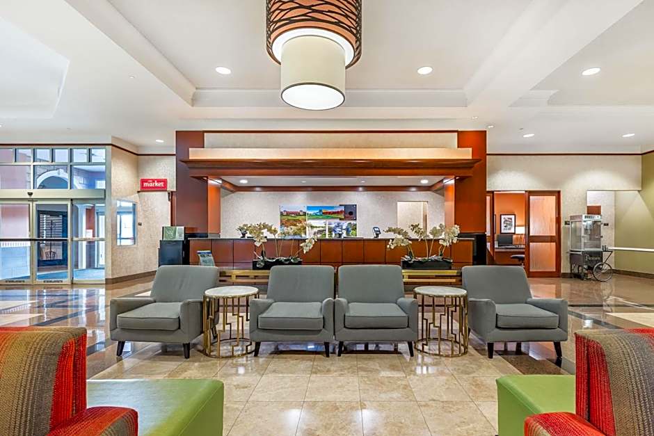 Drury Inn & Suites St. Louis near Forest Park
