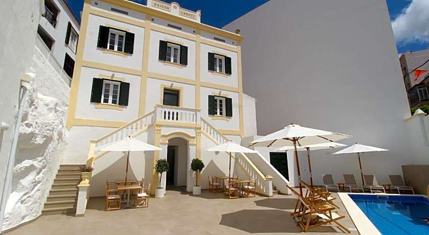 Hotel Maison Carree