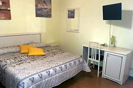 Quadruple Room with Bathroom