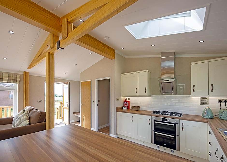 Athelington Hall Farm Lodges