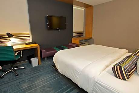 Aloft, Guest room, 1 King