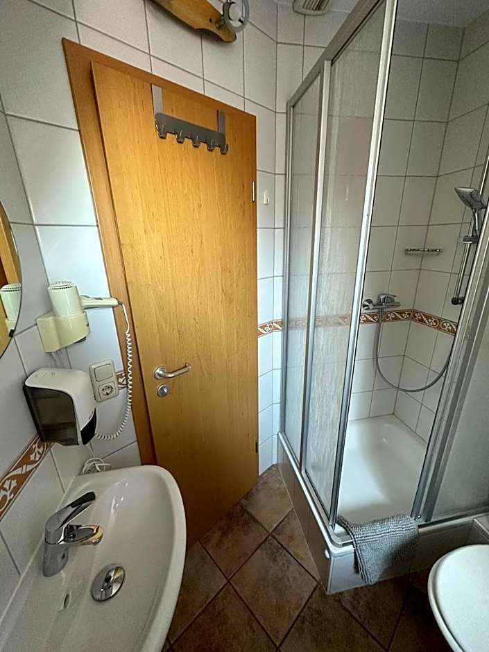 Vinopresso GmbH - Café Römer