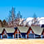 Mountain Chalets Motel
