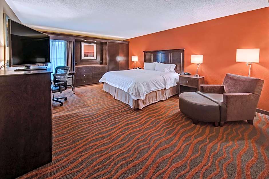 Hampton Inn By Hilton Clarksville