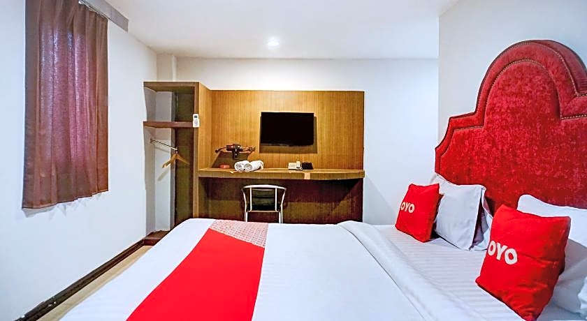 OYO 2574 Z Suites Hotel                                                                     