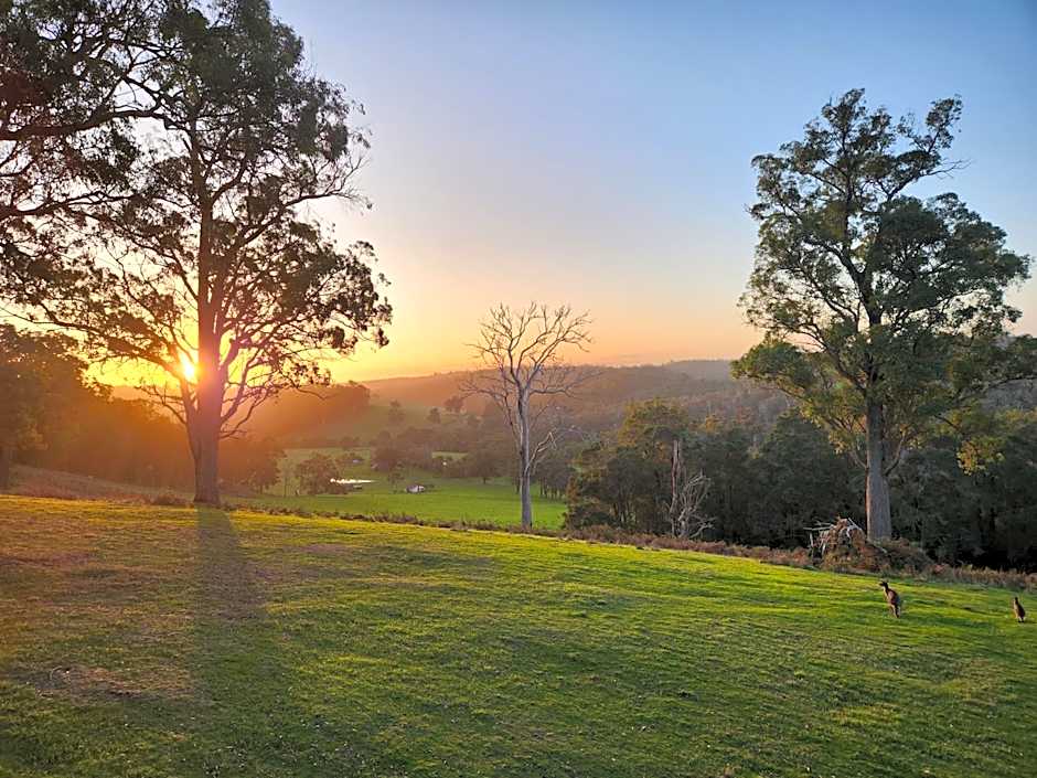 Scarlet Woods Chalets