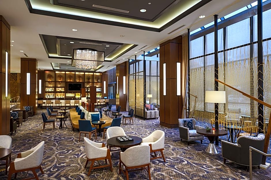 Renaissance by Marriott Dallas Addison Hotel