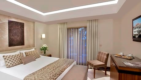 FAMILY ROOM SUPERIOR