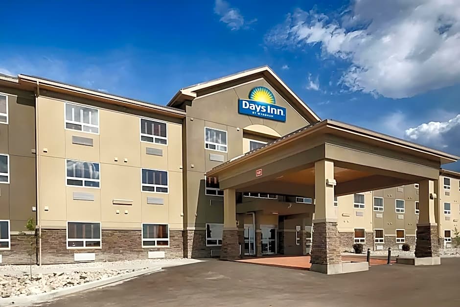 Days Inn by Wyndham Redwater