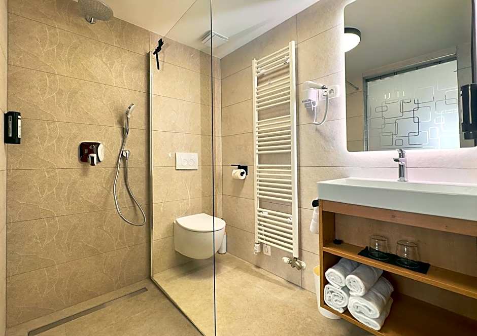 Hotel MANTOVA Vrhnika