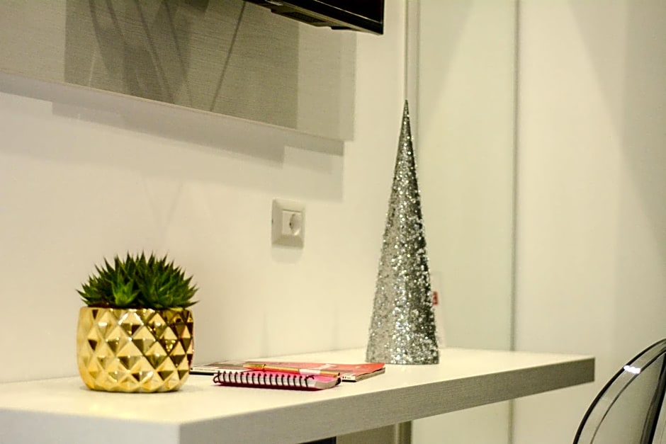 Nnakkara Guest House