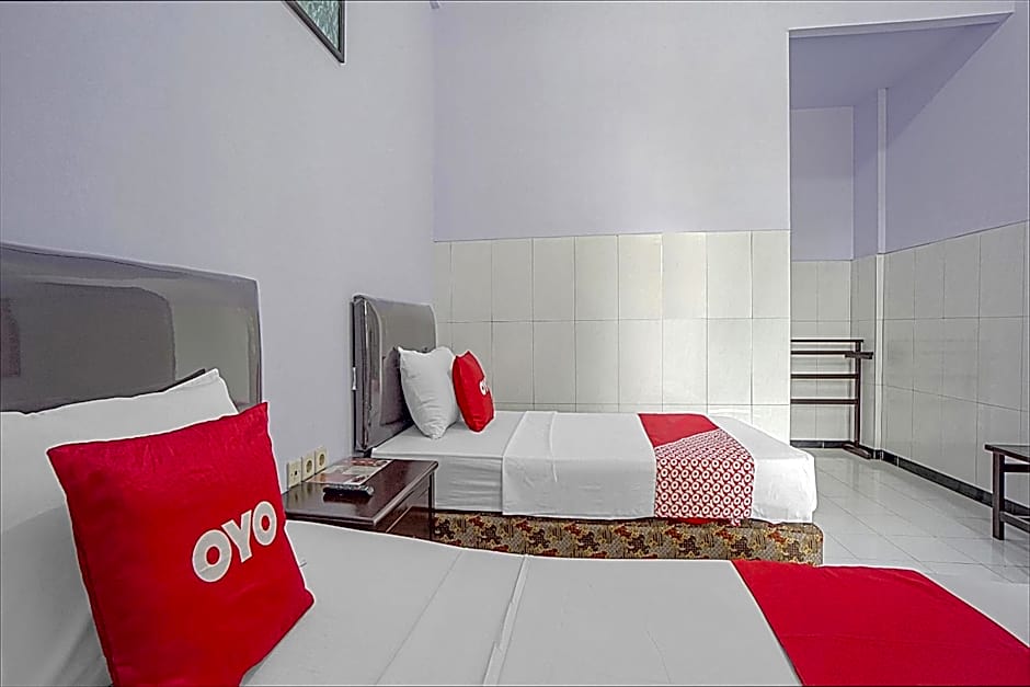 OYO Life 90589 Palem Garden Hotel