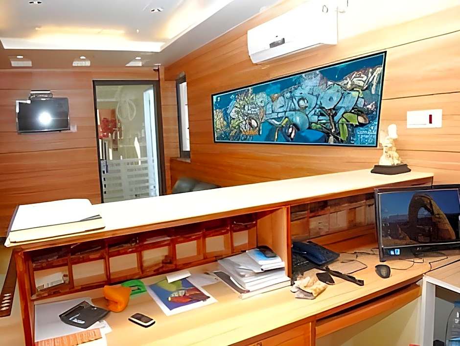 Hotel Divine Destination