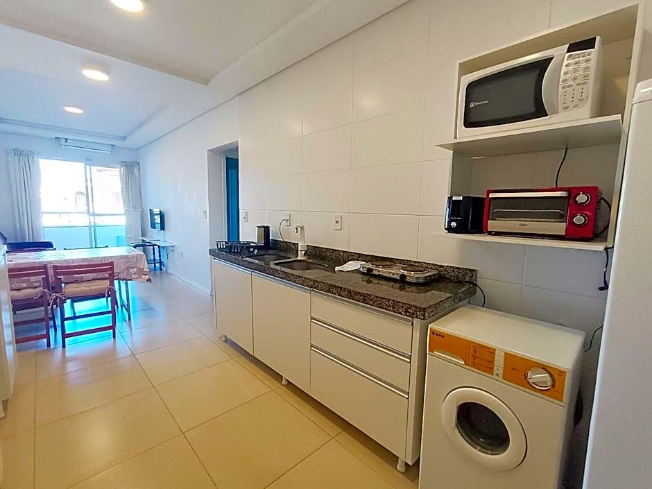 Apartamento Santinho, churrasqueira e ar - INE103