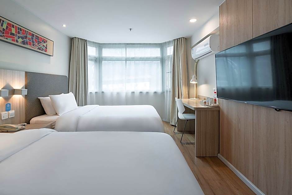 Hanting Hotel Guangzhou Sanyuanli Metro Station