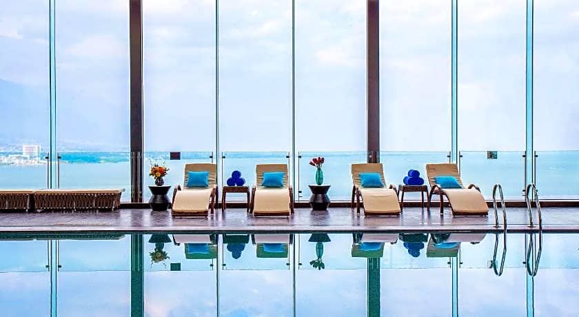 Hotel Indigo Dali Erhai By IHG