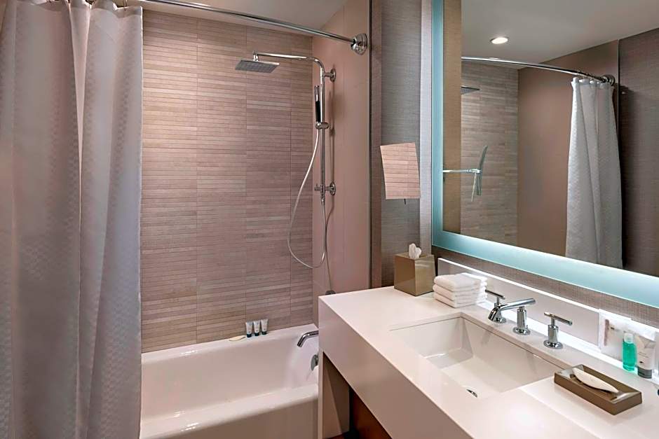The Westin Irving Convention Center at Las Colinas