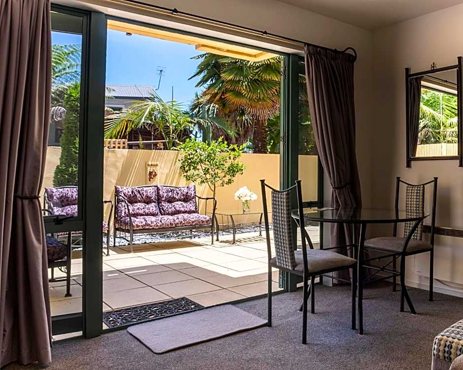 Tuscany Gardens Motor Lodge